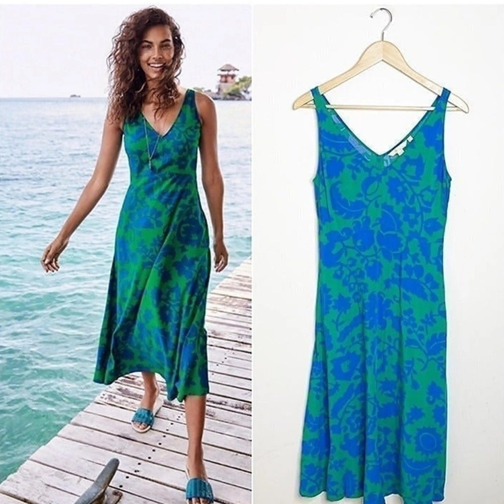 Green and Blue Patterned Sleeveless Dress